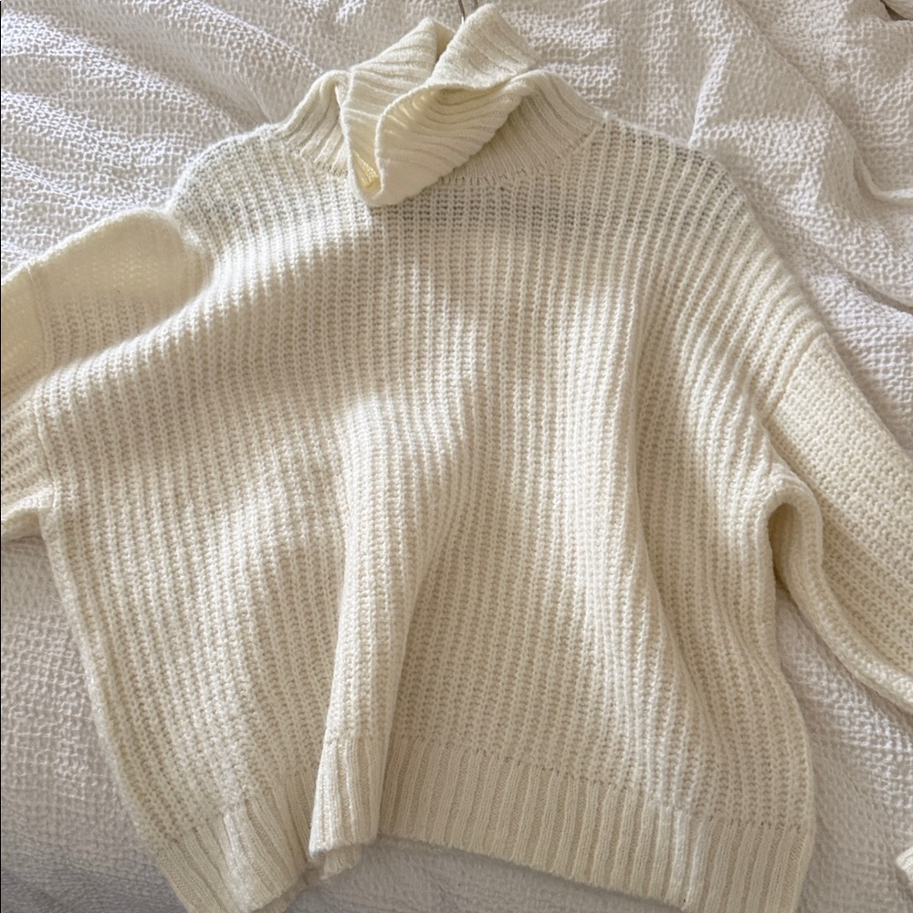 Old Navy Cream Turtleneck Sweater